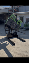 PF180 Box Flipper & Rotating Pallet Forks - product view 3