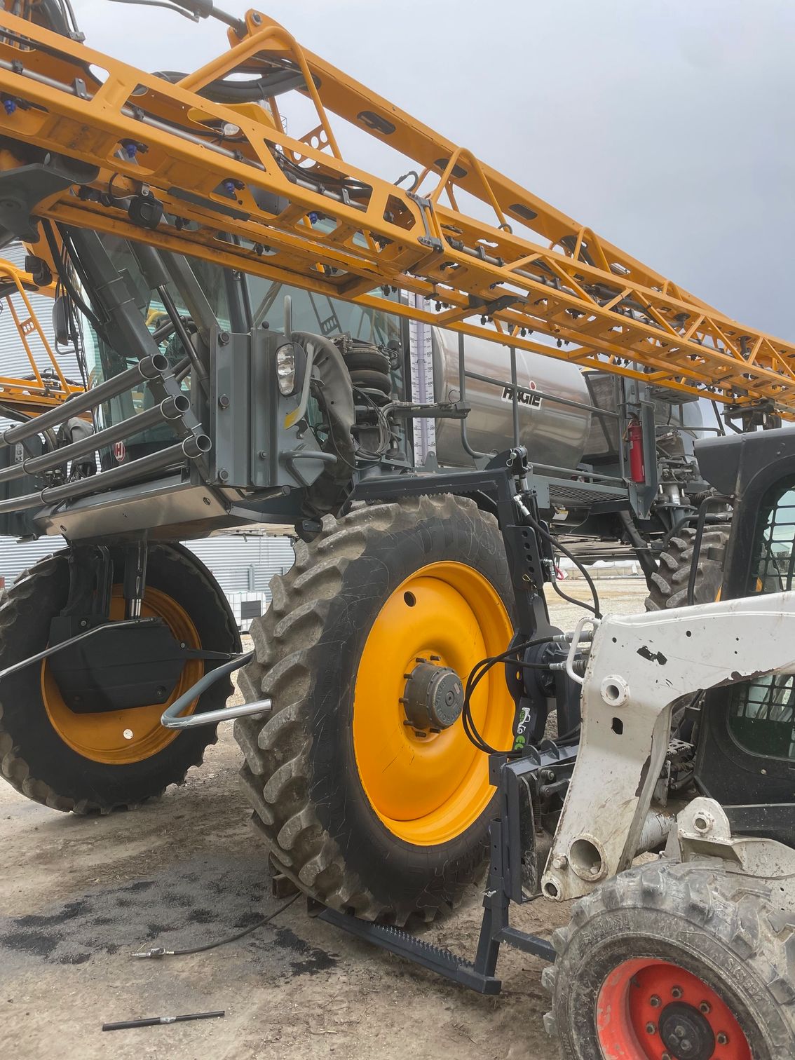 OG Skid Steer Tire Handler - product view 1